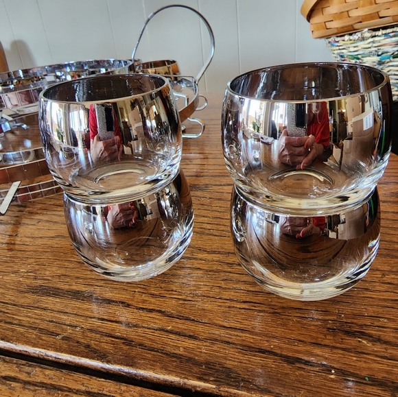 Mid-century Modern SilverOmbre Low Ball Glasses. - Picture 3 of 5